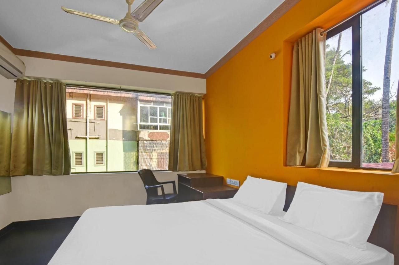 Capital O 85357 Hotel Sai Datta กาลังกูติ ภายนอก รูปภาพ